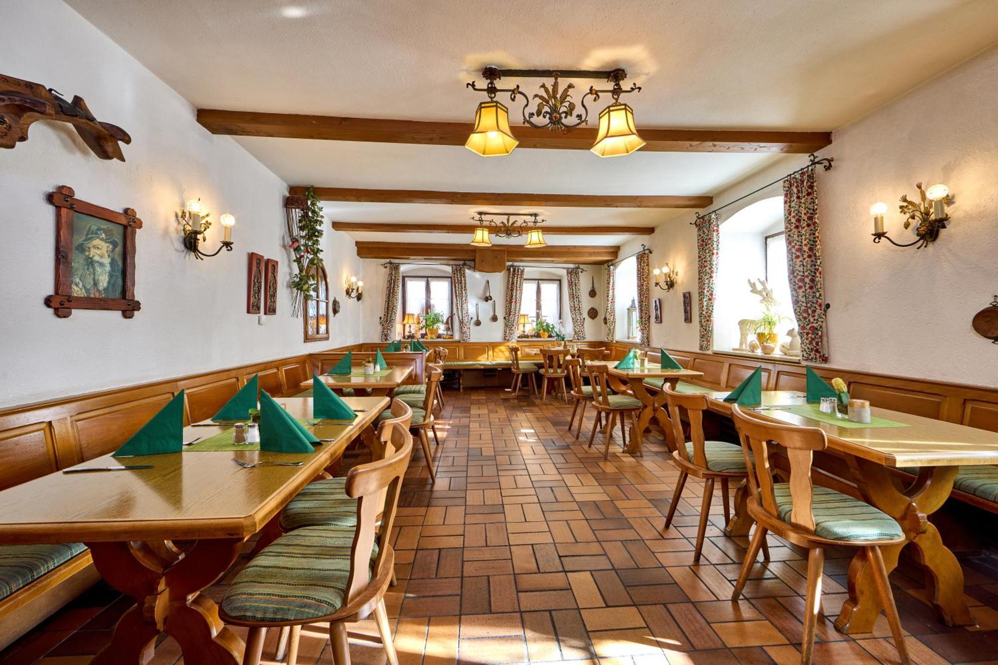 Hotel Drei Mohren Garmisch-Partenkirchen Exterior photo