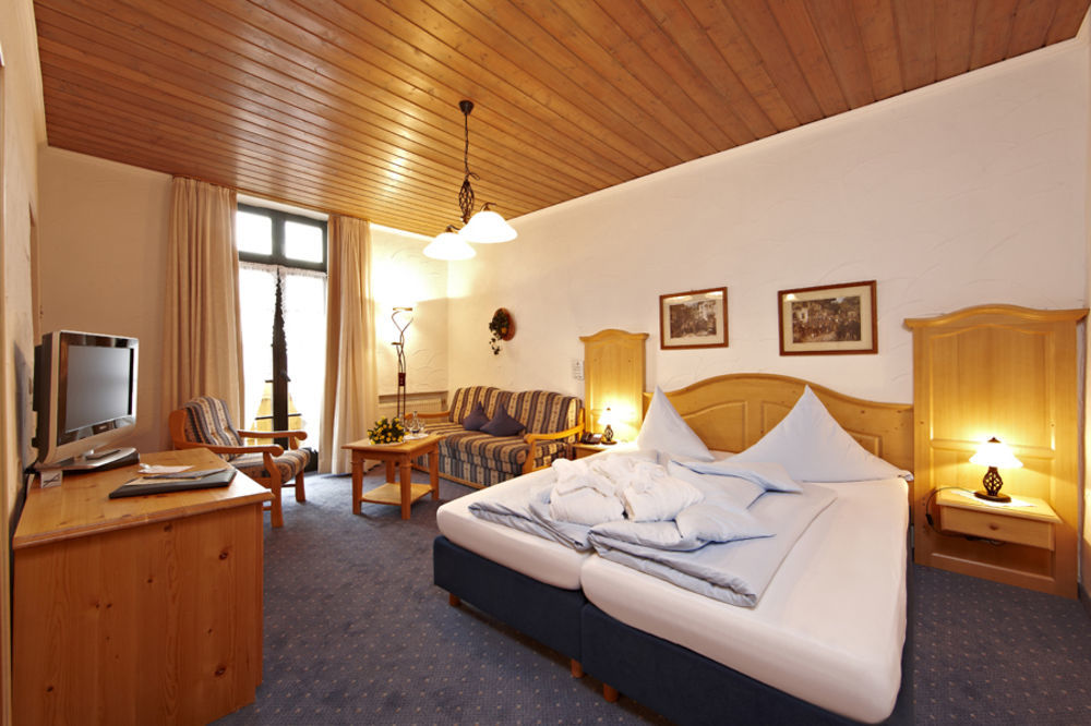 Hotel Drei Mohren Garmisch-Partenkirchen Exterior photo